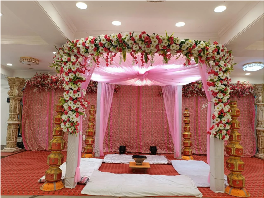 Mandap Decorator